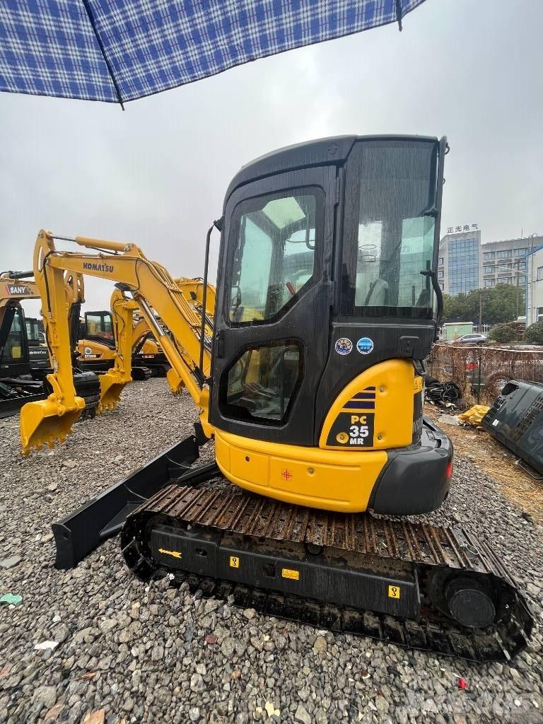 Komatsu PC 35 Lánctalpas kotrók