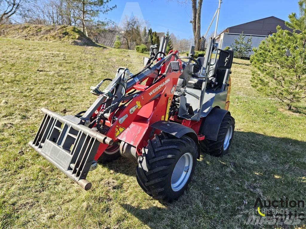 Weidemann 1160 Gumikerekes homlokrakodók