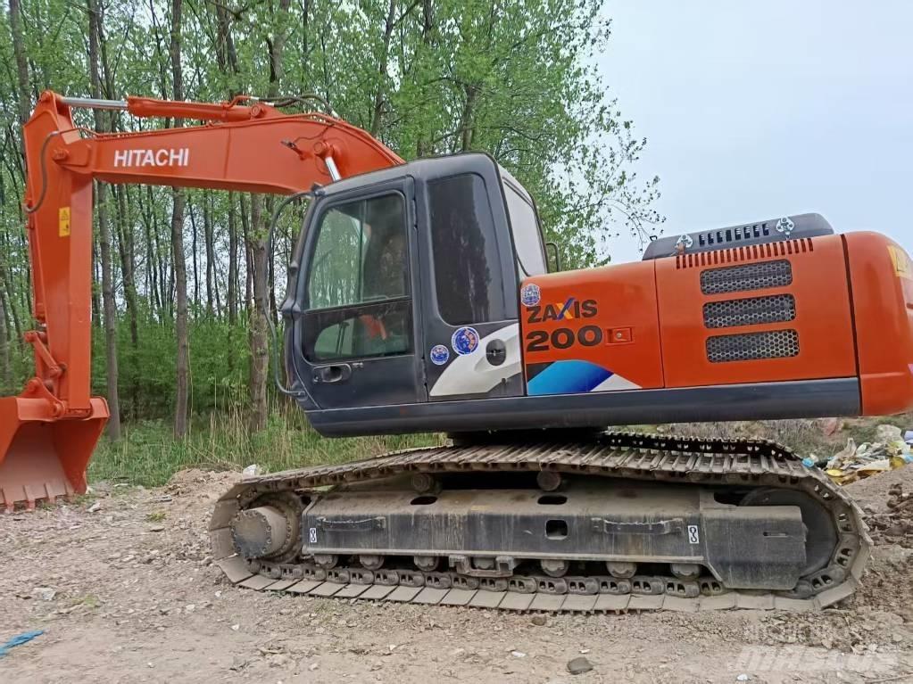Hitachi ZX200 Lánctalpas kotrók