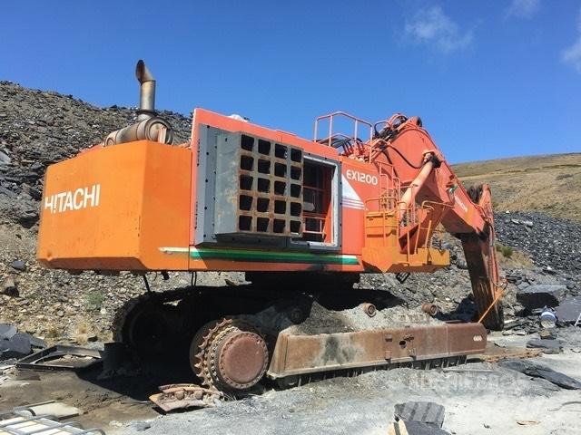 Hitachi EX 1200-5 C Lánctalpas kotrók
