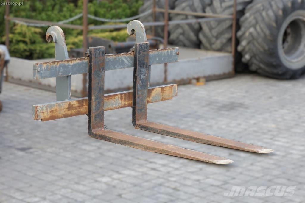 Liebherr L 526 Gumikerekes homlokrakodók