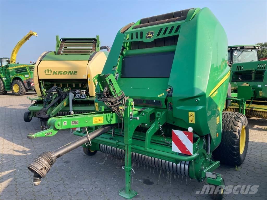 John Deere V451M Körbálázók