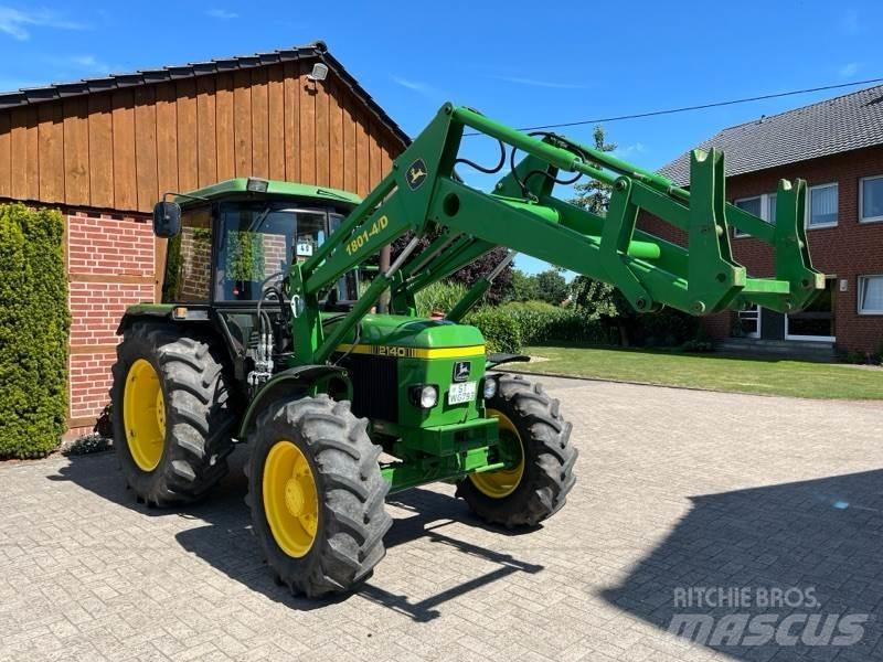 John Deere 2140 Traktorok