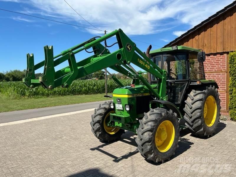 John Deere 2140 Traktorok