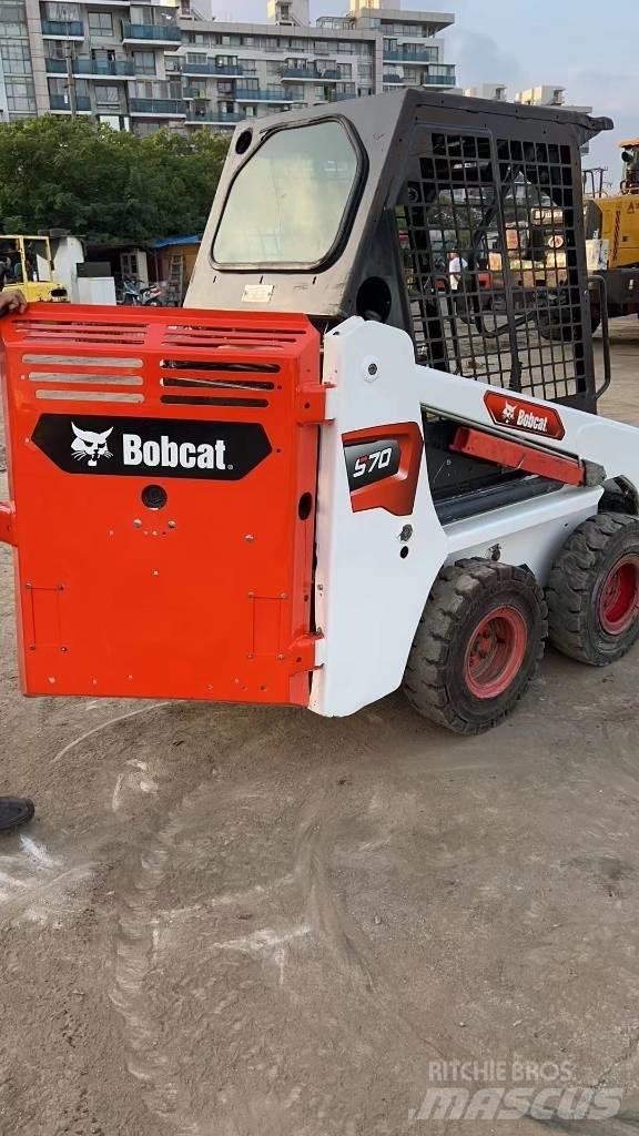 Bobcat S 70 Kompaktrakodók