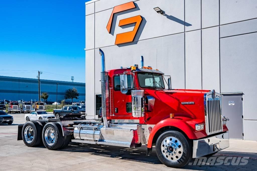 Kenworth W 900 Nyergesvontatók