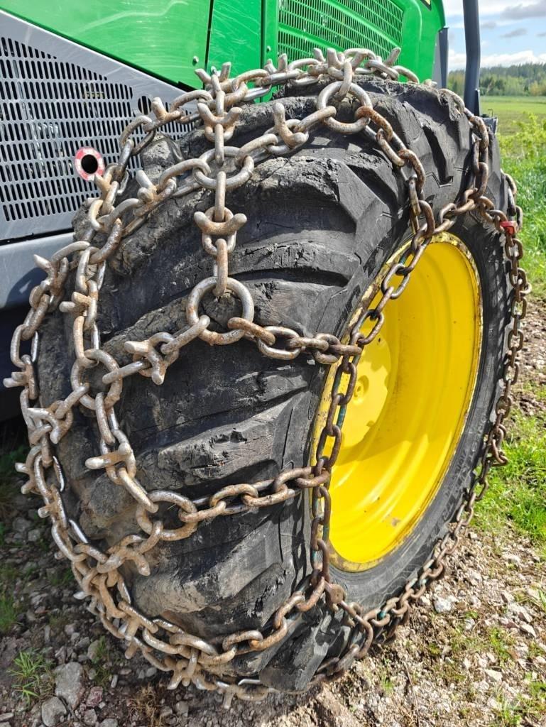 John Deere 1170 G Betakarítók