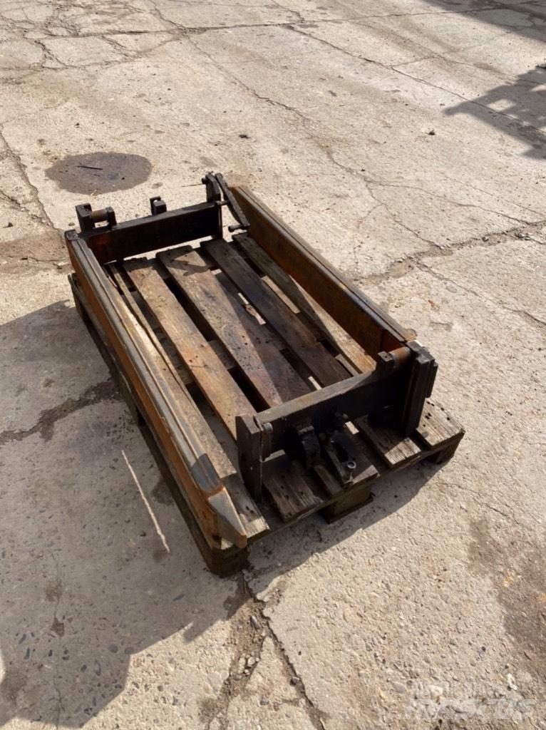 Elm 2500kg Egyéb alkatrészek
