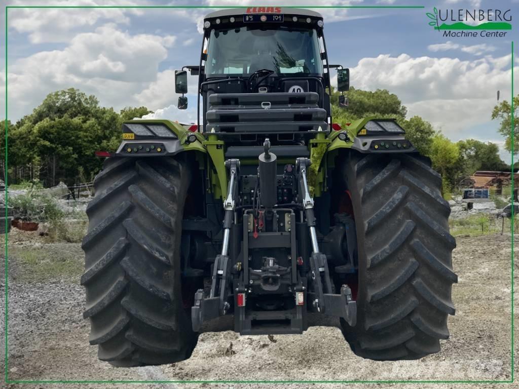 CLAAS Xerion 5000 VC Traktorok
