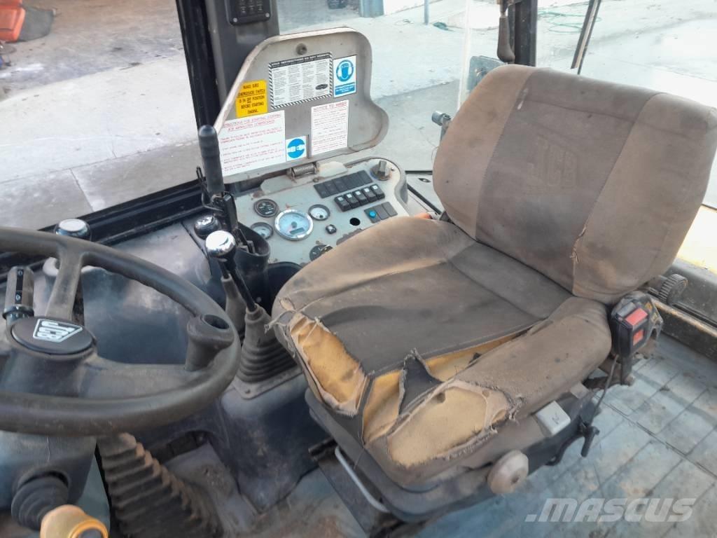 JCB 2 CX Gumikerekes homlokrakodók