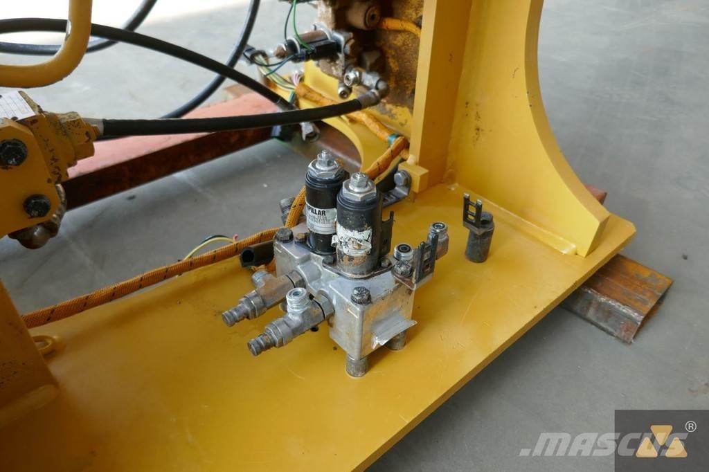 CAT 424-9373 Haszonjárművek - Egyéb