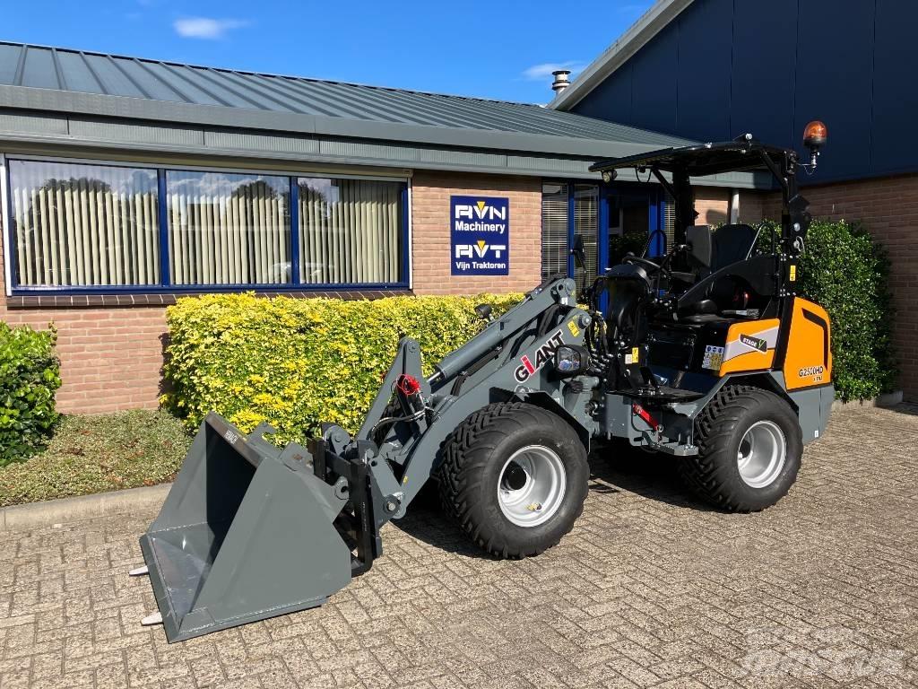 GiANT G2500 HD X-Tra Gumikerekes homlokrakodók