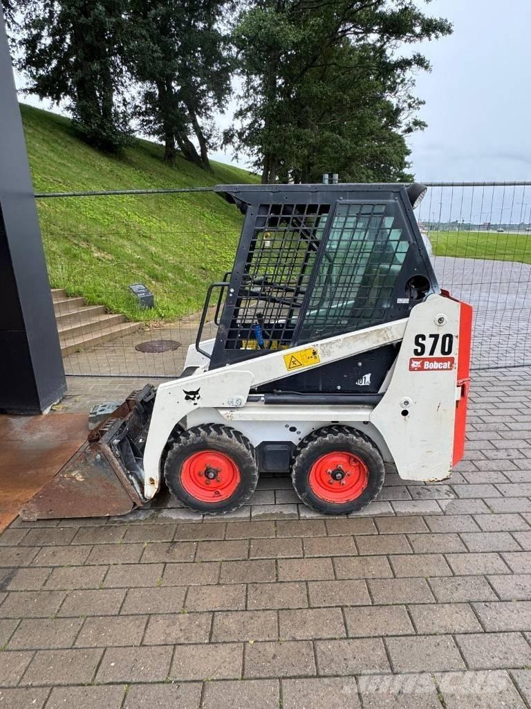 Bobcat S 70 Kompaktrakodók