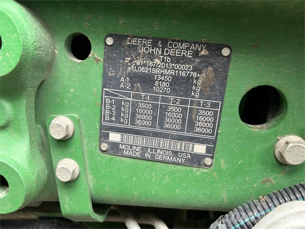 John Deere 6215R Traktorok