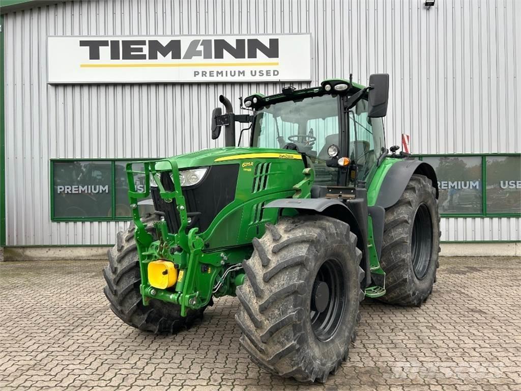 John Deere 6215R Traktorok