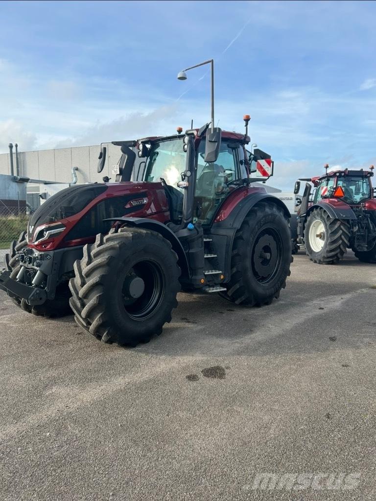 Valtra Q 305 Traktorok