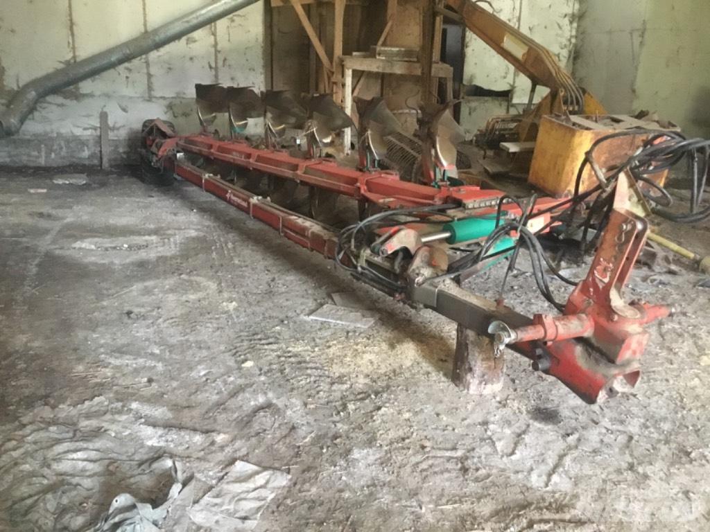Kverneland Vendeplov Váltvaforgató ekék