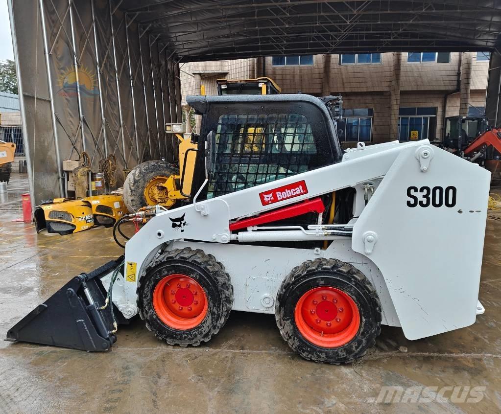 Bobcat S 300 Kompaktrakodók