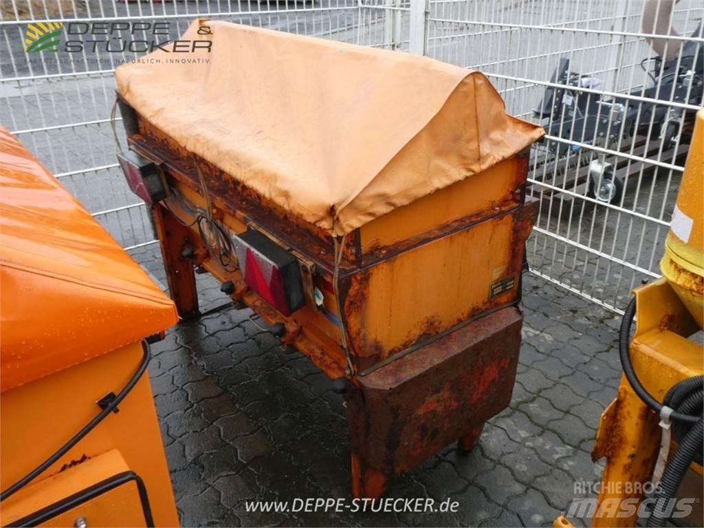 Rauch UKS 120 Homok és Sószórók