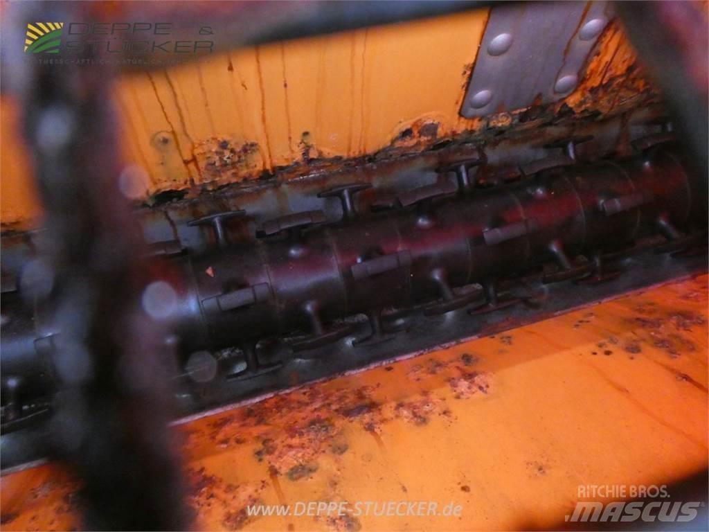 Rauch UKS 120 Homok és Sószórók