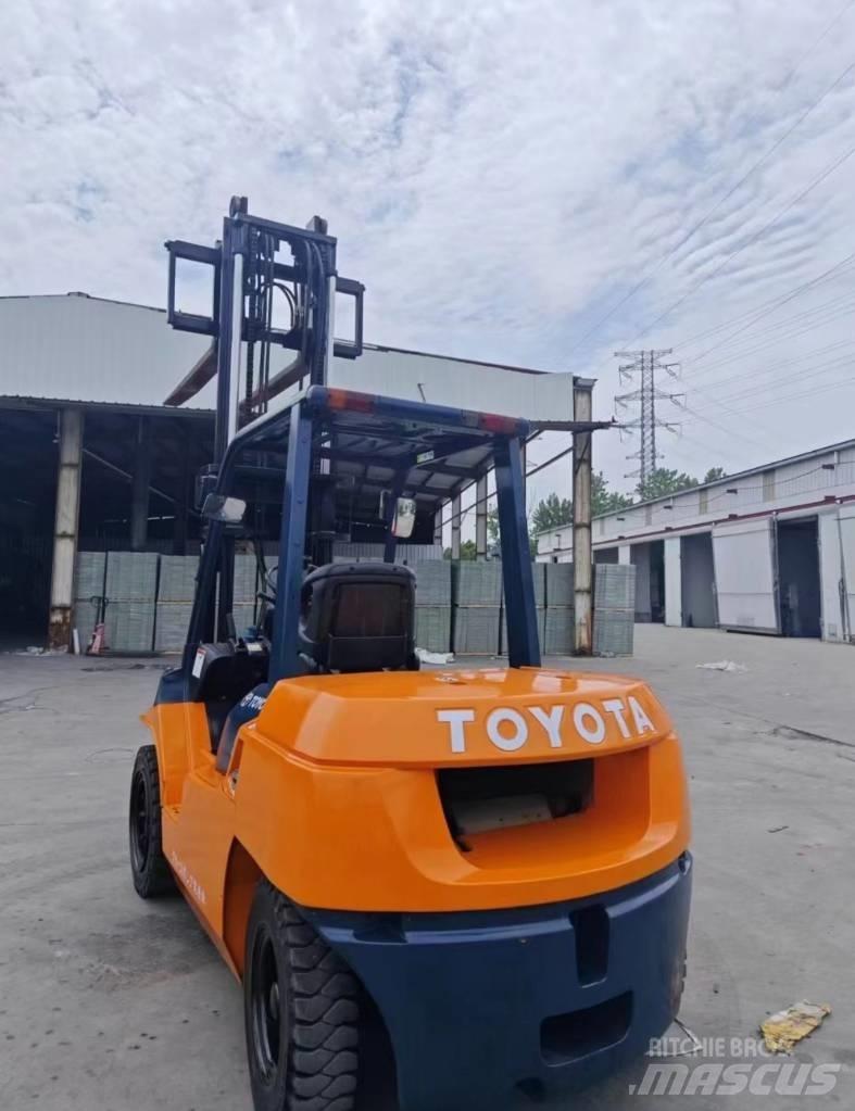 Toyota FD 50 Dízel targoncák