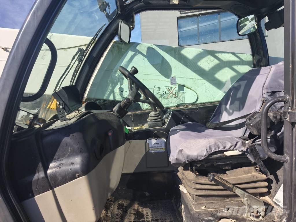 Bobcat T 40.180 Teleszkópos rakodók