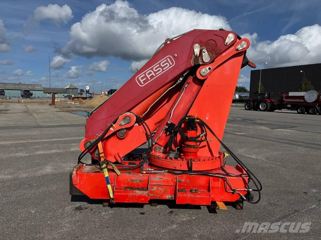 Fassi F600.22 K2 Rakodó daruk