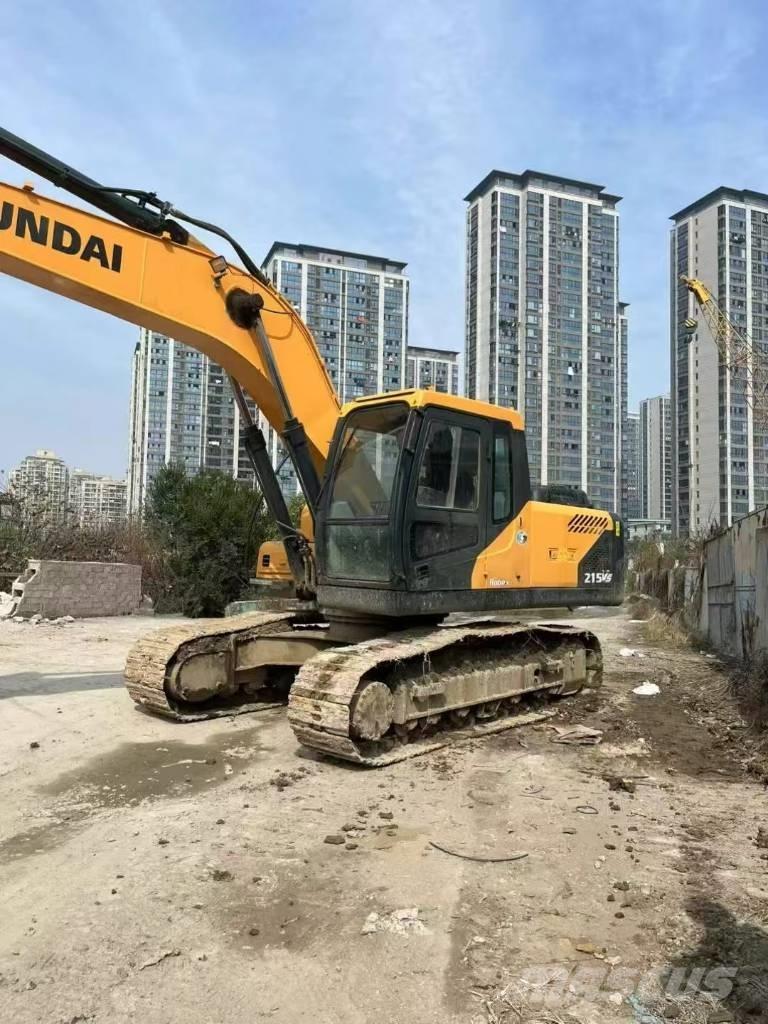 Hyundai 215VS Lánctalpas kotrók
