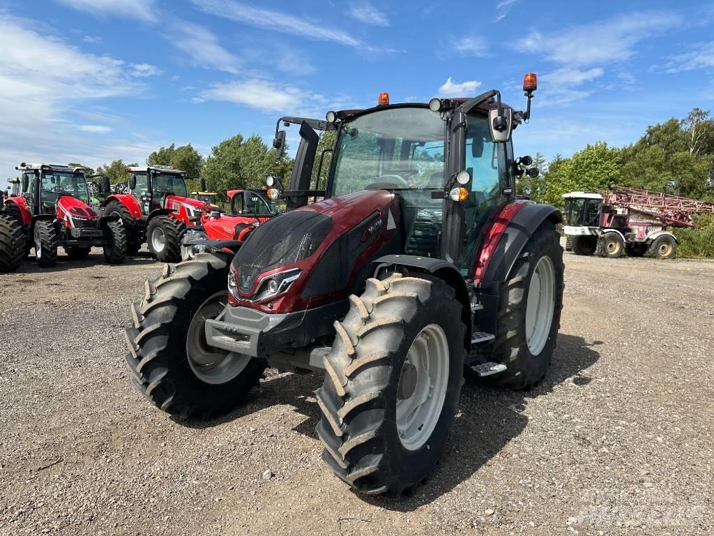 Valtra G 115 Active Traktorok