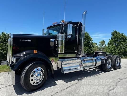 Kenworth W 900 Nyergesvontatók