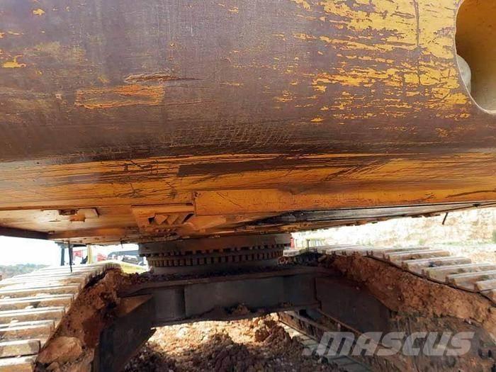 CAT 345DL ME Speciális kotrók