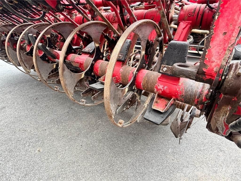 Holmer T4-40 Répabetakarítók