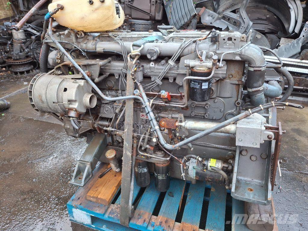 DAF RS180M (75CF) Motorok