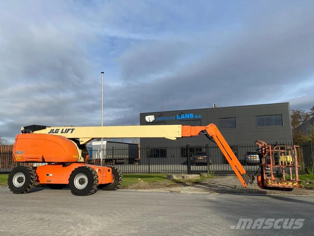 JLG 660SJ Teleszkópos emelők