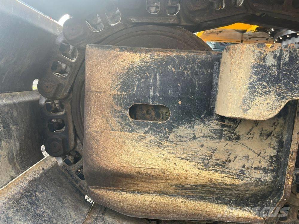 JCB 140 X LC Lánctalpas kotrók