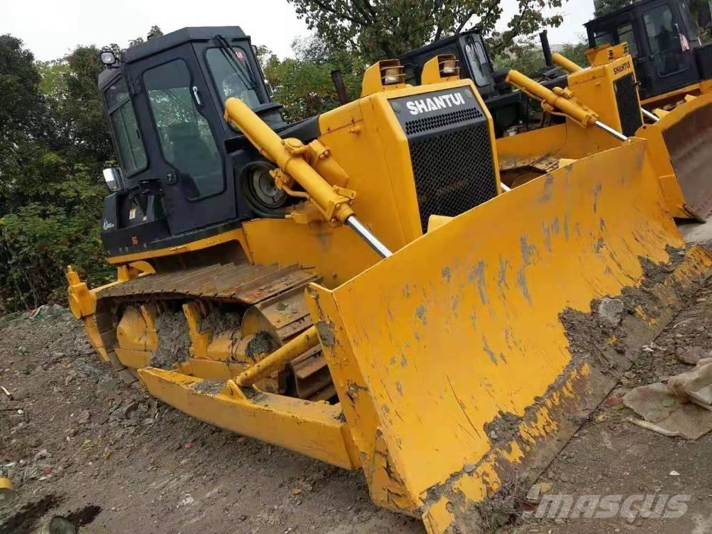 Shantui SD16 lánctalpas dózerek