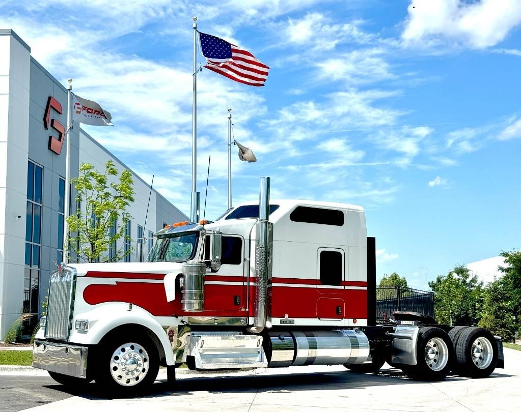Kenworth W 900 Nyergesvontatók