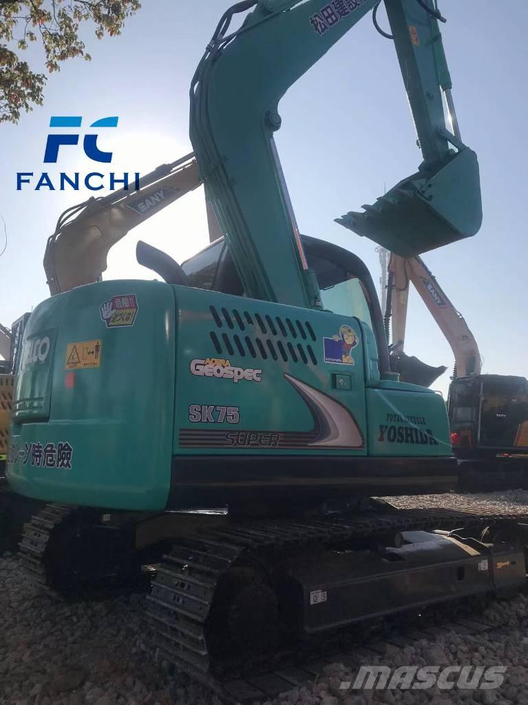 Kobelco SK 75 Lánctalpas kotrók