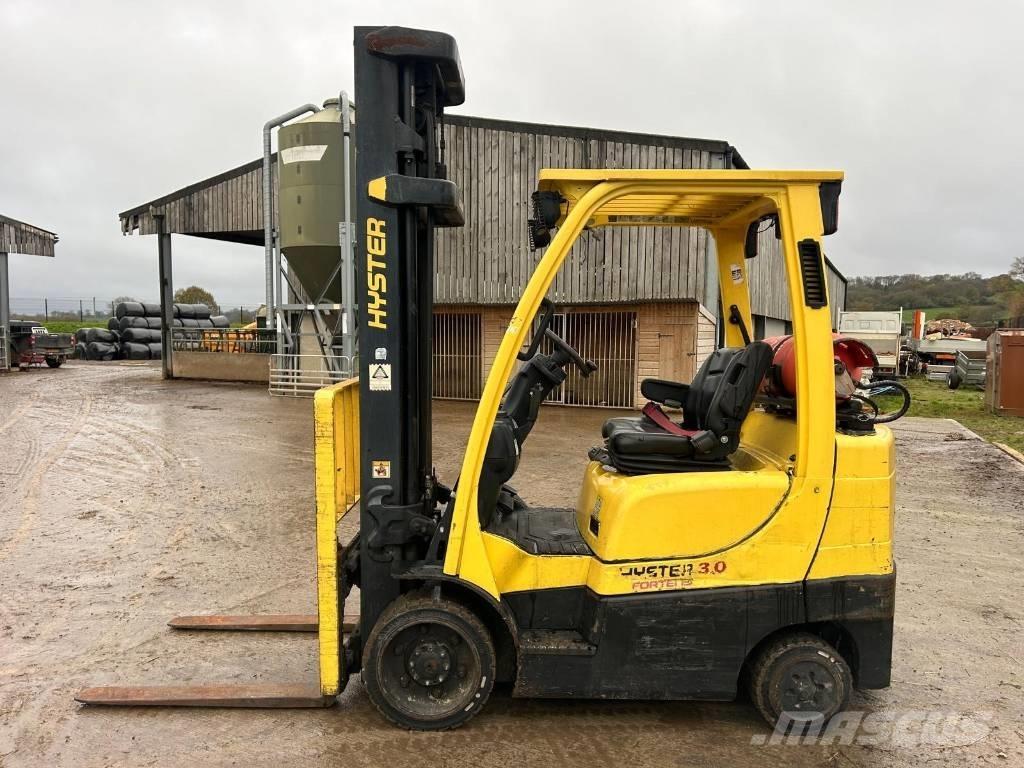 Hyster S 30 FT Gázüzemű targoncák