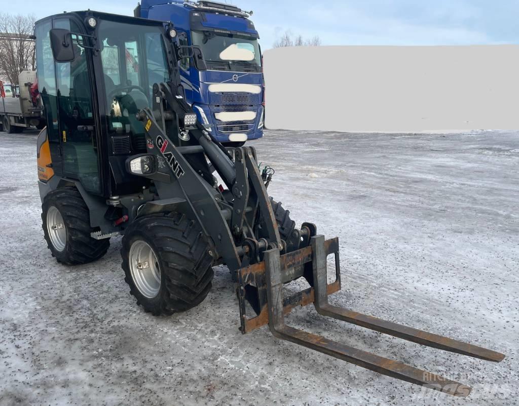 Gigant 2200 E Mini homlokrakodók