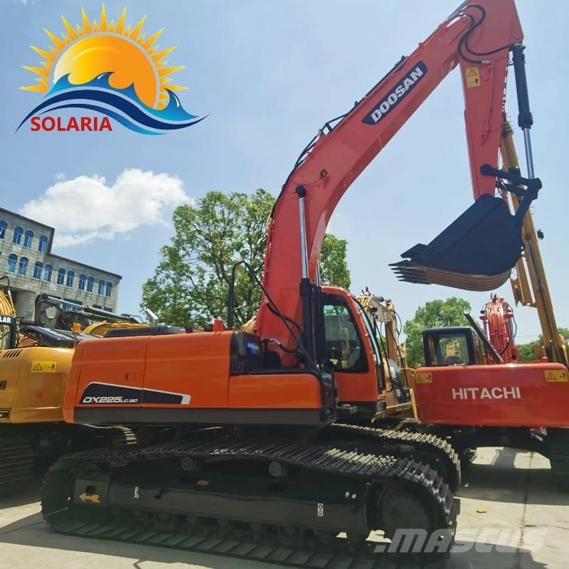 Doosan DX 225 LC-9C Lánctalpas kotrók