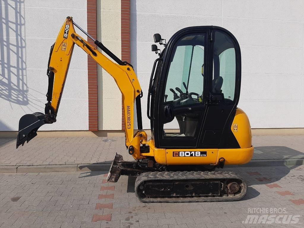 JCB 8018 CTS Mini kotrók < 7t