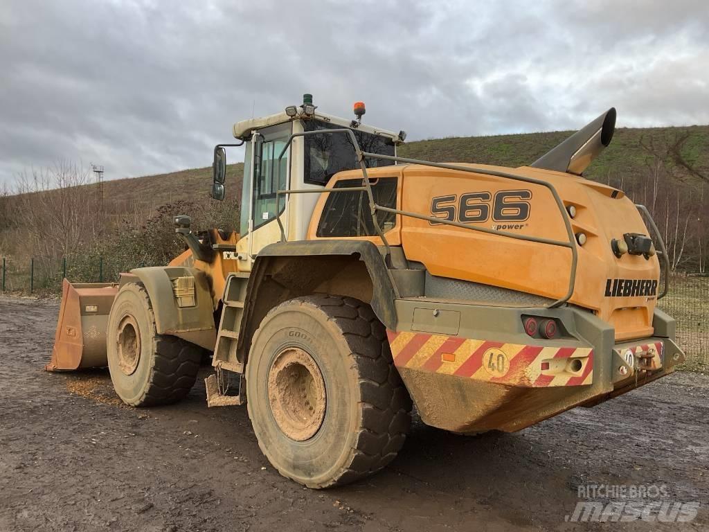 Liebherr L 566 Gumikerekes homlokrakodók