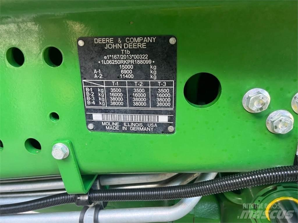 John Deere 6R250 Traktorok