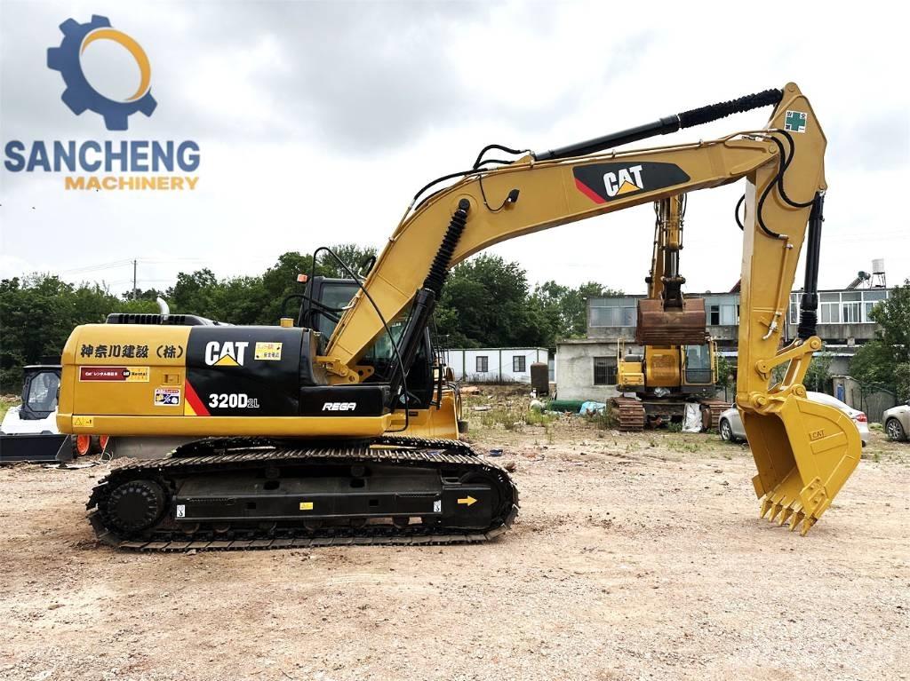 CAT 320 D2L Lánctalpas kotrók