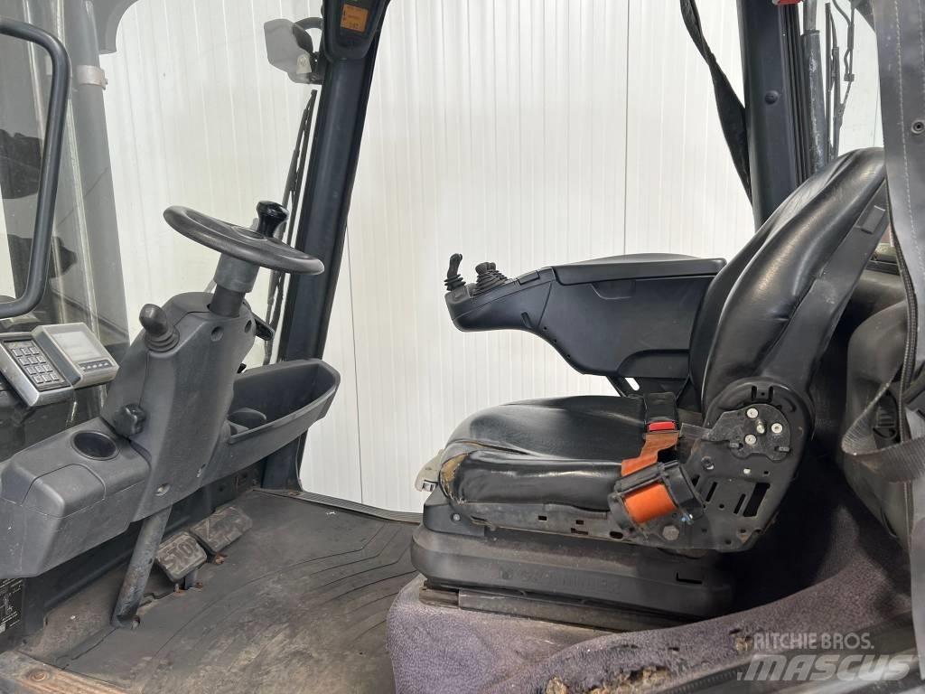 Linde H30T-02 Gázüzemű targoncák