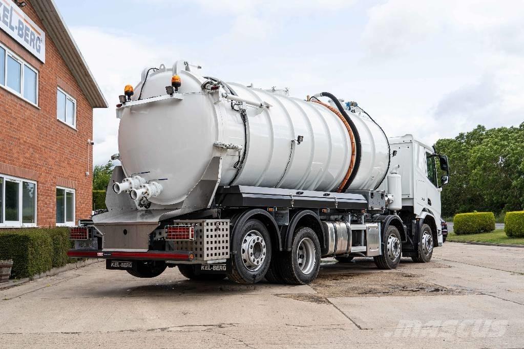 DAF XD 450 FAX 8x2 Tartályos teherautók