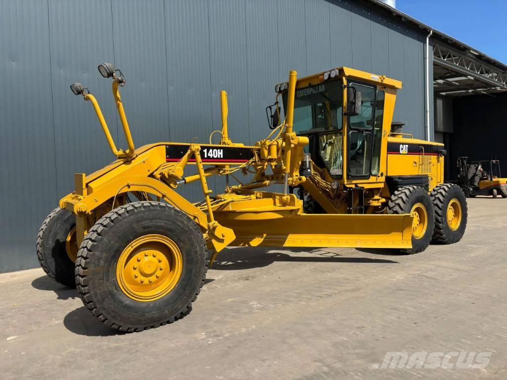 CAT 140H Gréderek