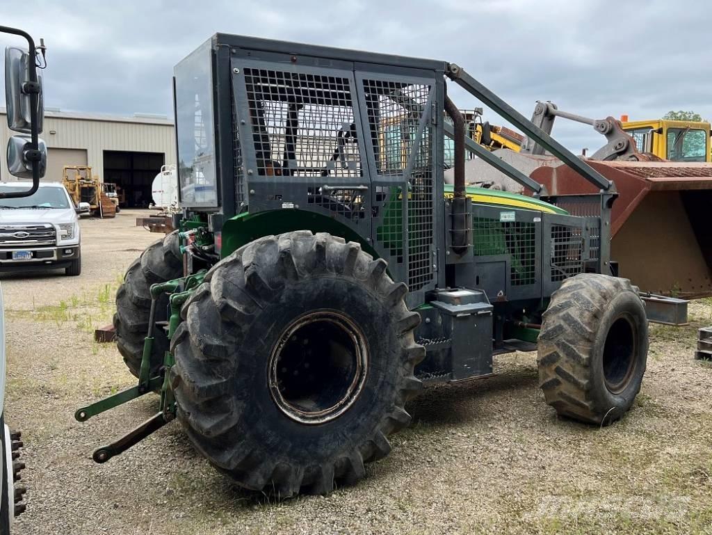 John Deere 5100 M Traktorok