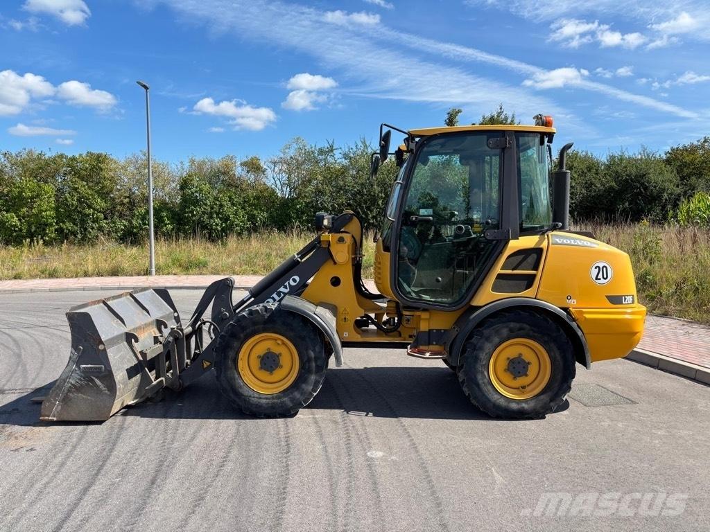 Volvo L 20 F Gumikerekes homlokrakodók